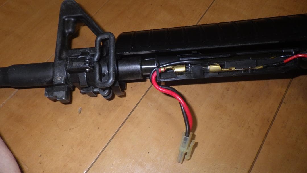 東京マルイ　M4電動ガン　スタンダード８7ｍ／ｓ　１８歳以上+多弾マガジン