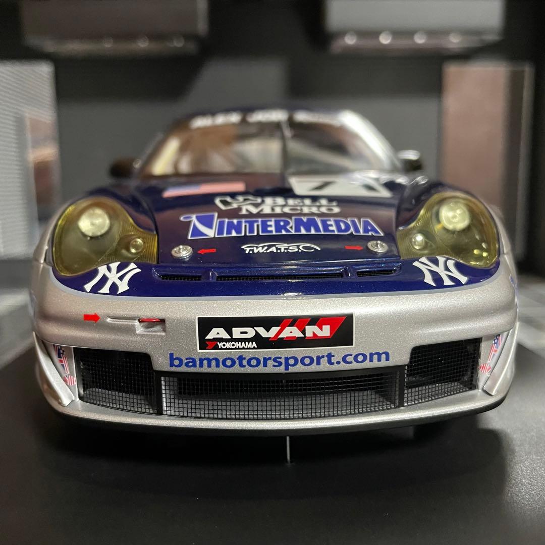 絶版未展示品 オートアート1/18ポルシェ911(996)GT3 RSR2005