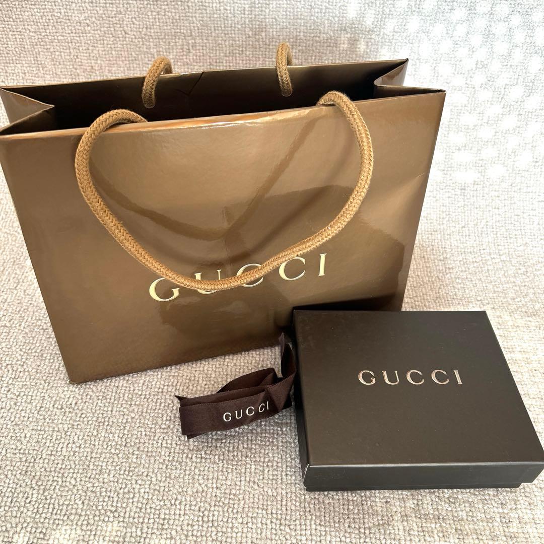 GUCCI ショッパー・空箱・リボン セット - メルカリ
