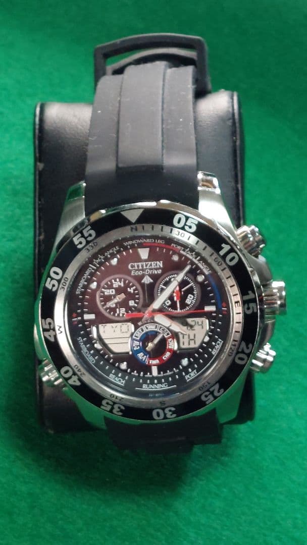 サ*ア様 CITIZEN Eco-Drive クロノグラフ 時計