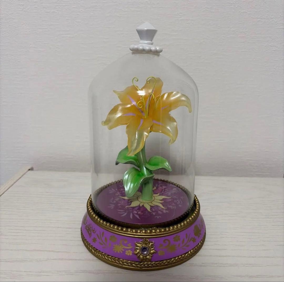 ディズニー ラプンツェル　 魔法の花　LEDライト　ディズニーストア