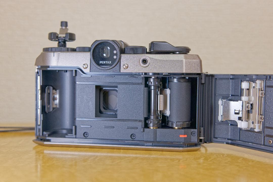 美品】PENTAX17 フィルムカメラ おまけフィルム1本＆レンズフィルター付