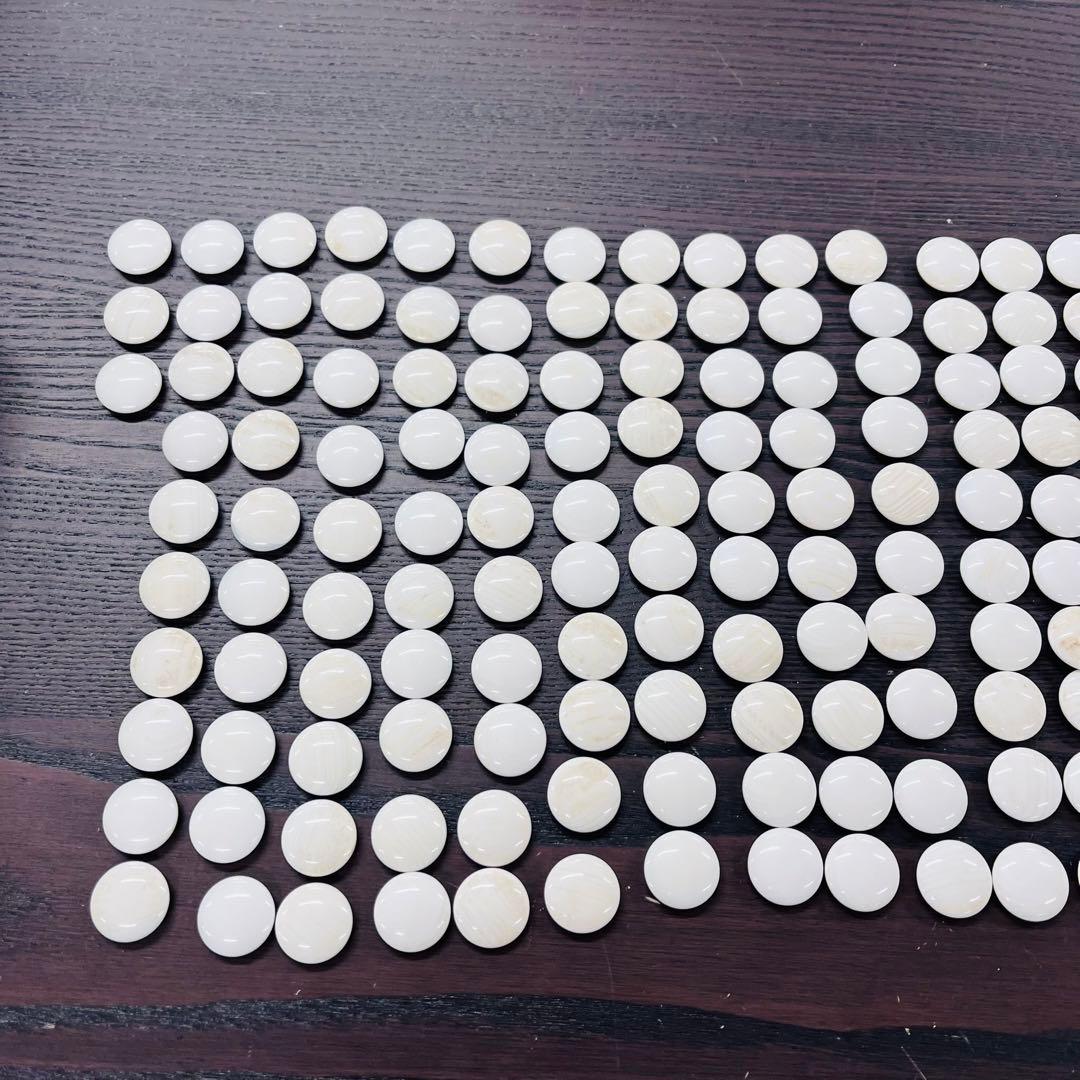 本蛤碁石 本耶智黒 雪印 33号 囲碁 白223個 黒214個