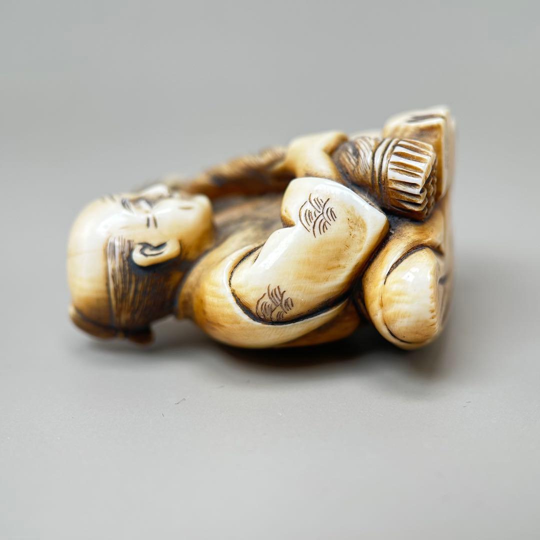 人物像彫刻極上根付天然素材アンティーク骨董飾り物古美術置物細密細工