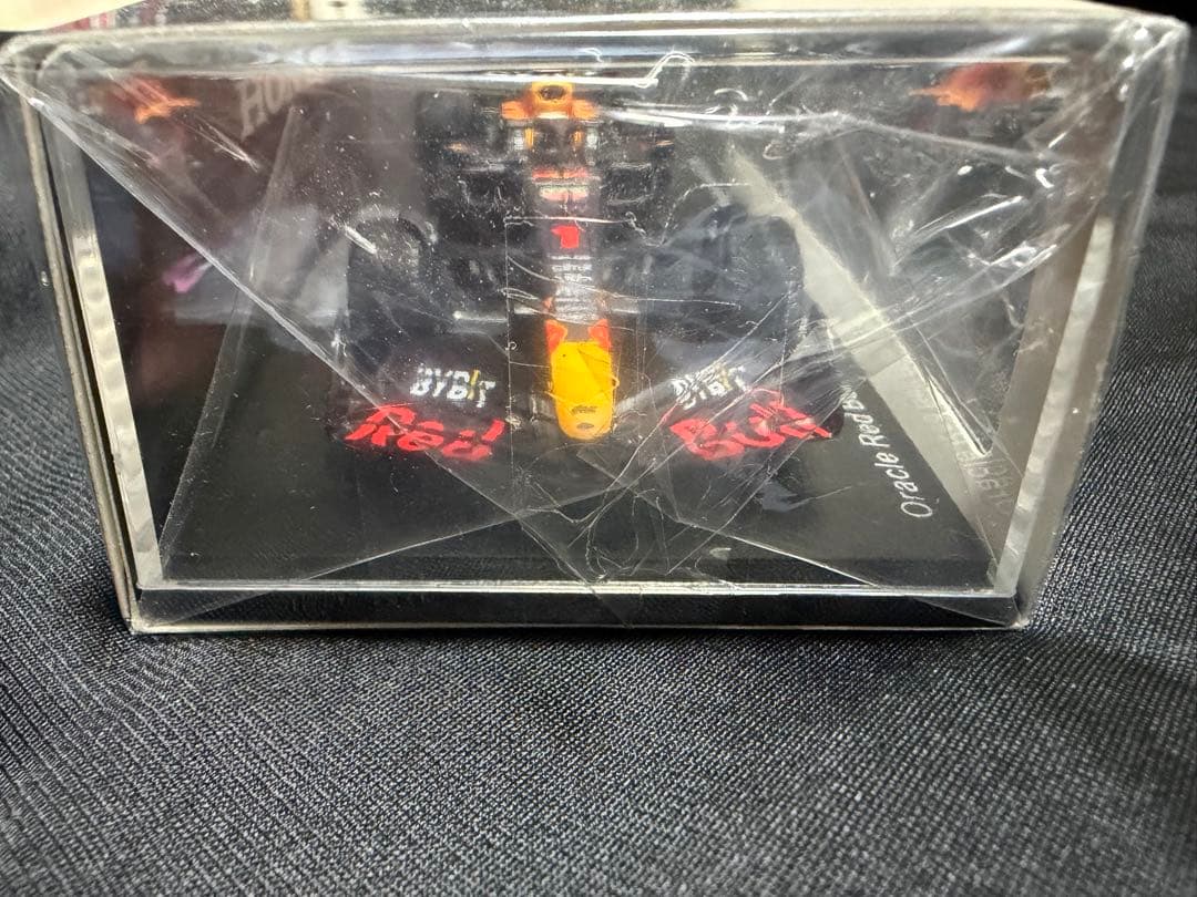 Spark 鈴鹿サーキット別注 マックス•フェルスタッペン　2022日本GP