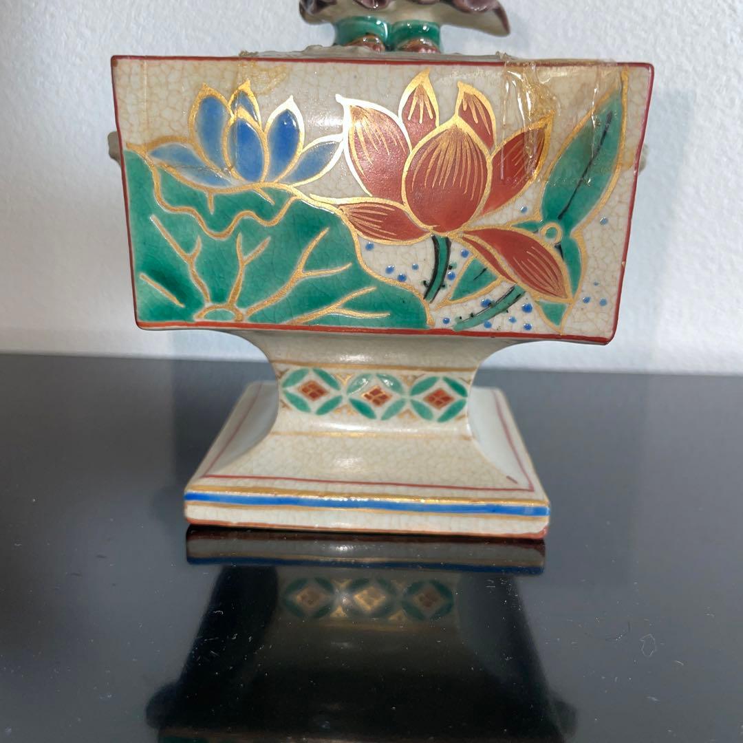 骨董品コレクション　九谷焼　時代物　香炉　蓮花模様獅子飾り