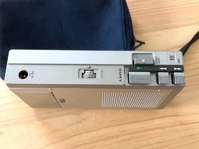 木木 整備済完全動作品 SONY TCM-100 プレスマン ストラップ