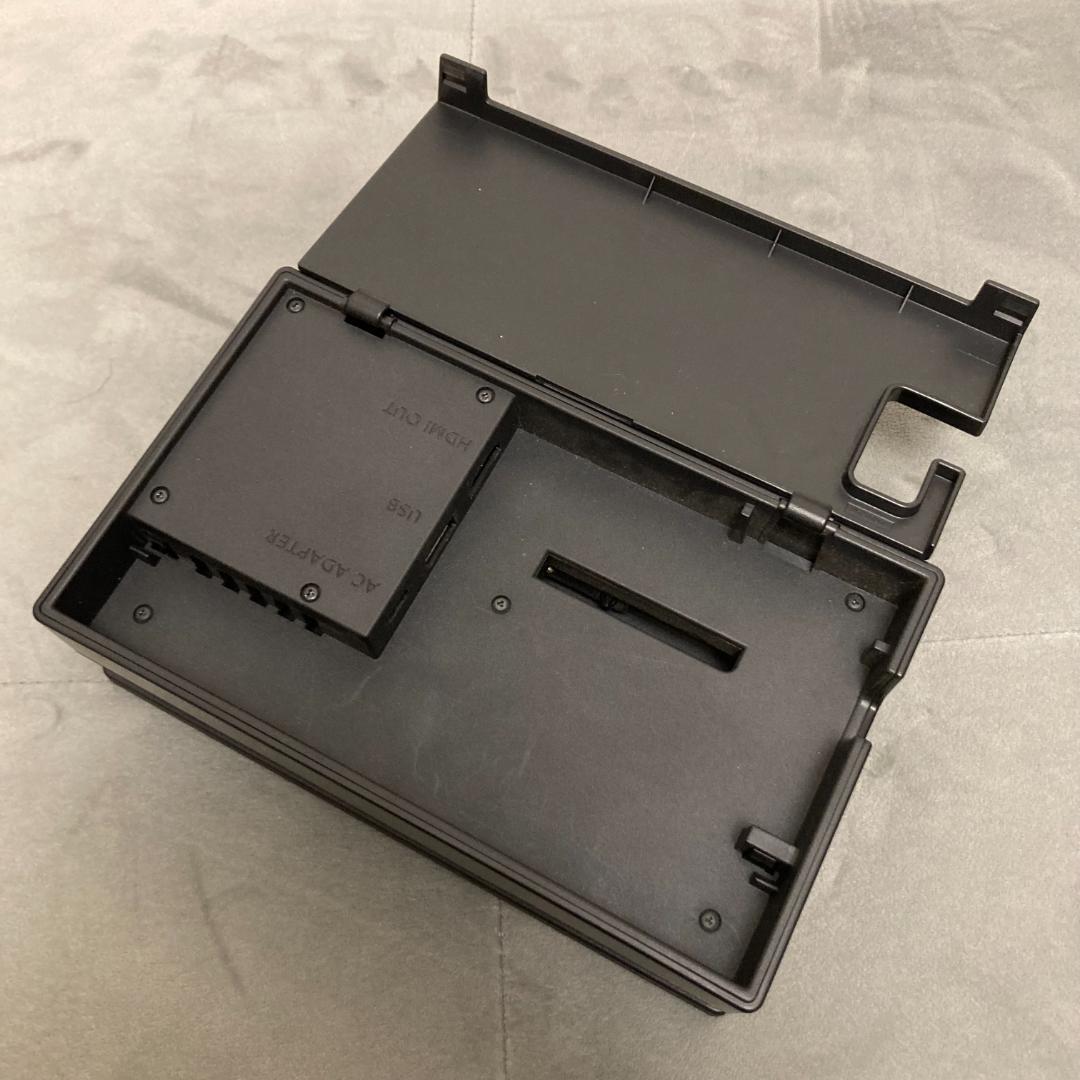 Nintendo Switch ネオンブルー・ネオンレッド 新型【ケース付き】