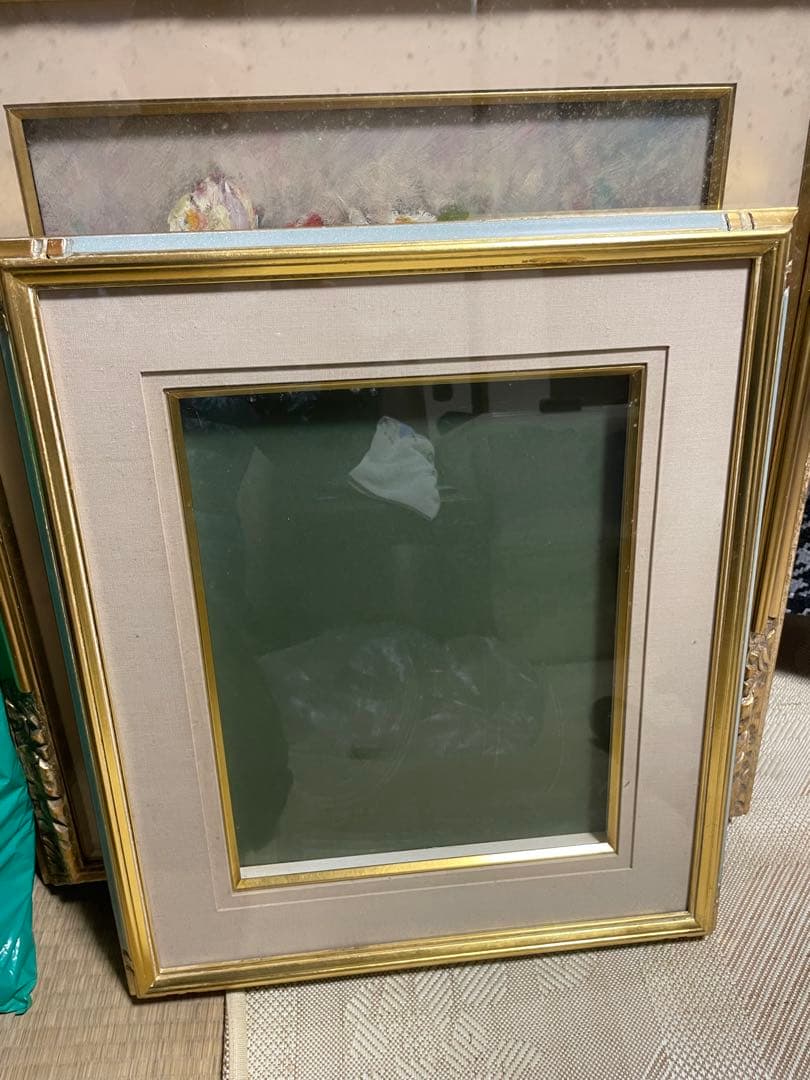 ⭐️最終値下げ。装飾的なゴールド木製額縁（昭和レトロ） 金色の油彩