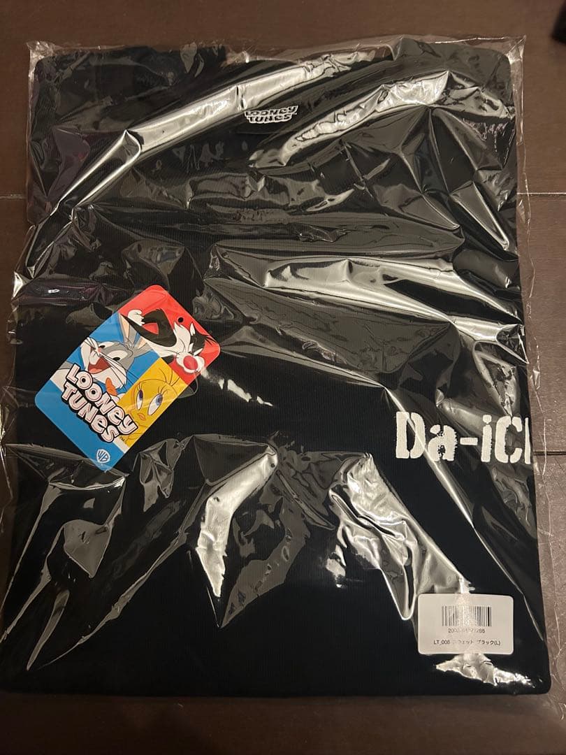 Looney Tunes × Da-iCE スウェット ベストセラー