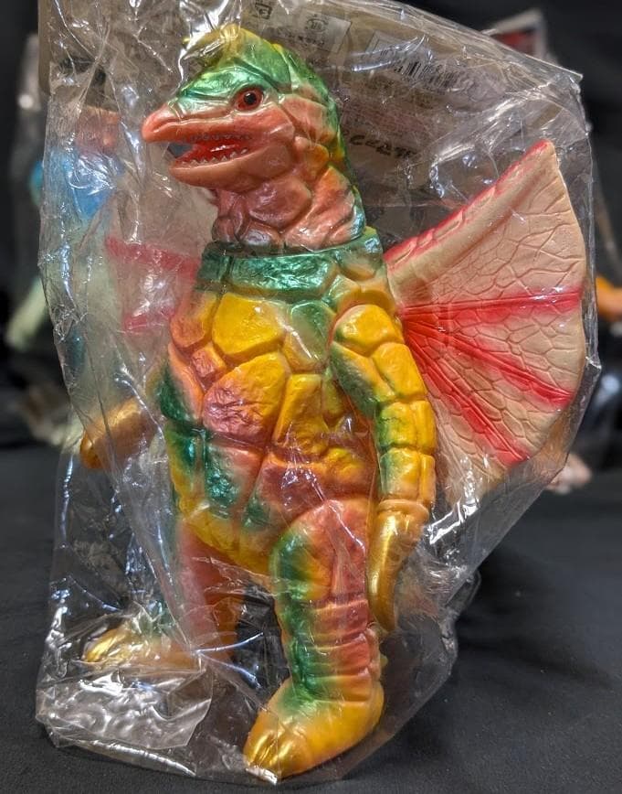 ギガス＆ドラコ＆レッドキング（ブルマァク復刻）ソフビフィギュア未開封３体セット