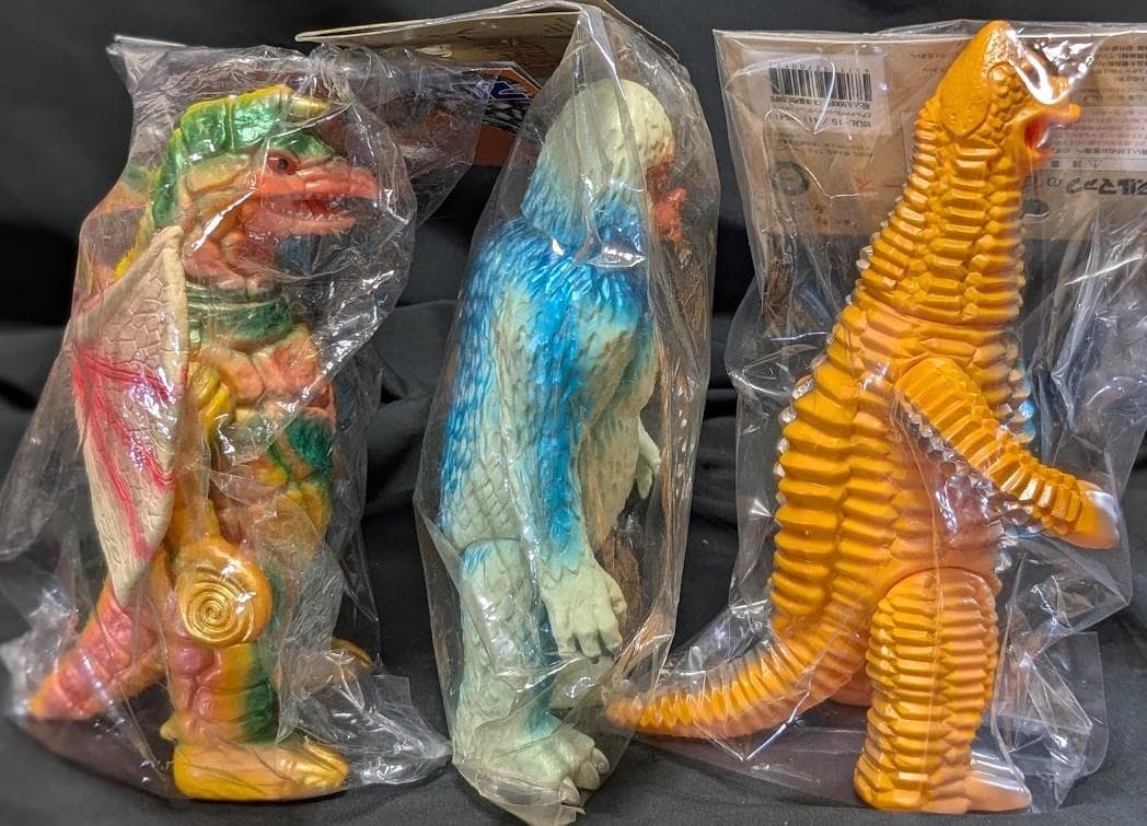 ギガス＆ドラコ＆レッドキング（ブルマァク復刻）ソフビフィギュア未開封３体セット