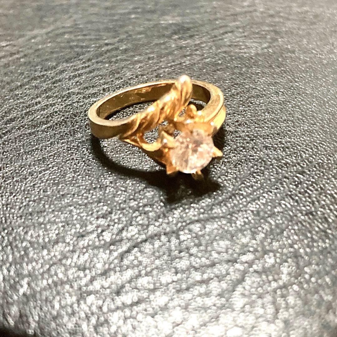 ゴールドアクセサリー リング ネックレス ブローチ ３点まとめ売り