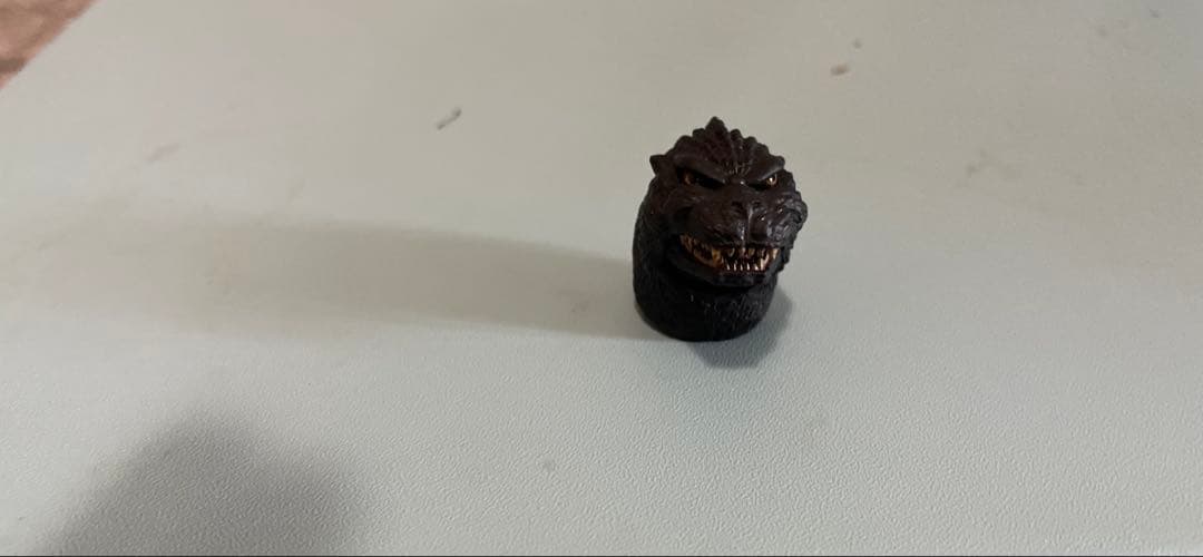 【☆もうすぐ終了！早い者勝ち！美品！】ゴジラvsキングギドラ(ハイヤトイズ)