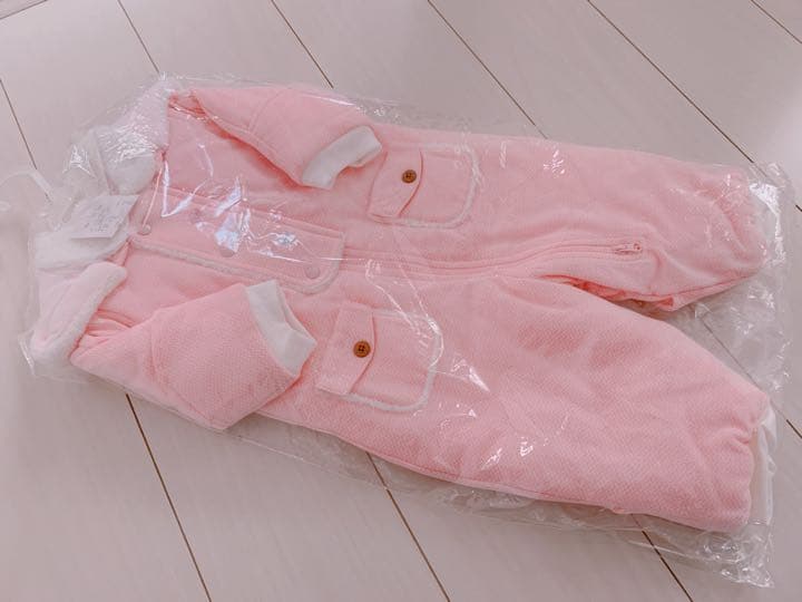 新品タグ付き☆ファミリア　familiar ジャンプスーツ　７０サイズ　ピンク