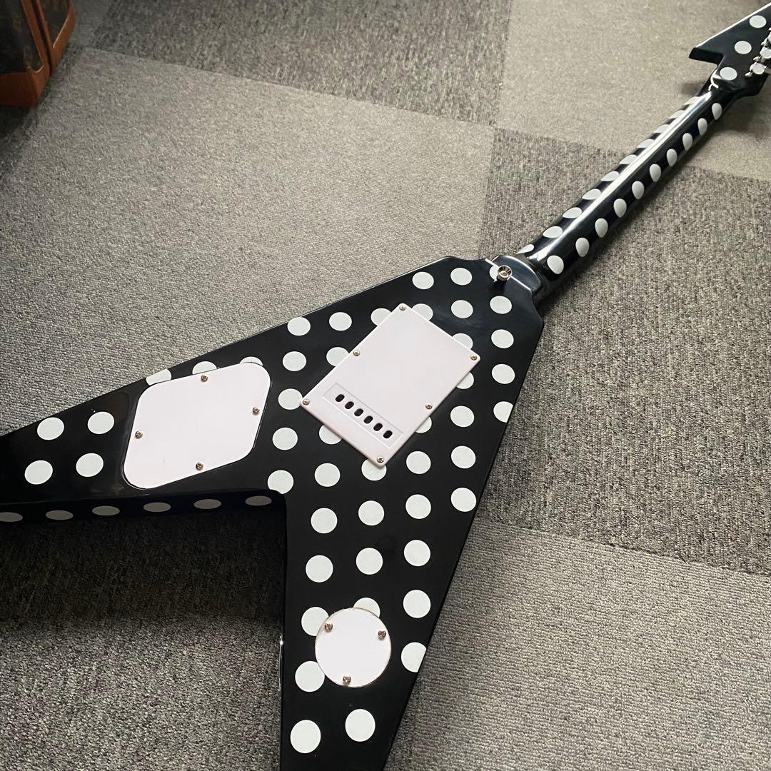 しん様専用ノーブランド ランディーローズ フライングV 黒/白 ポルカ