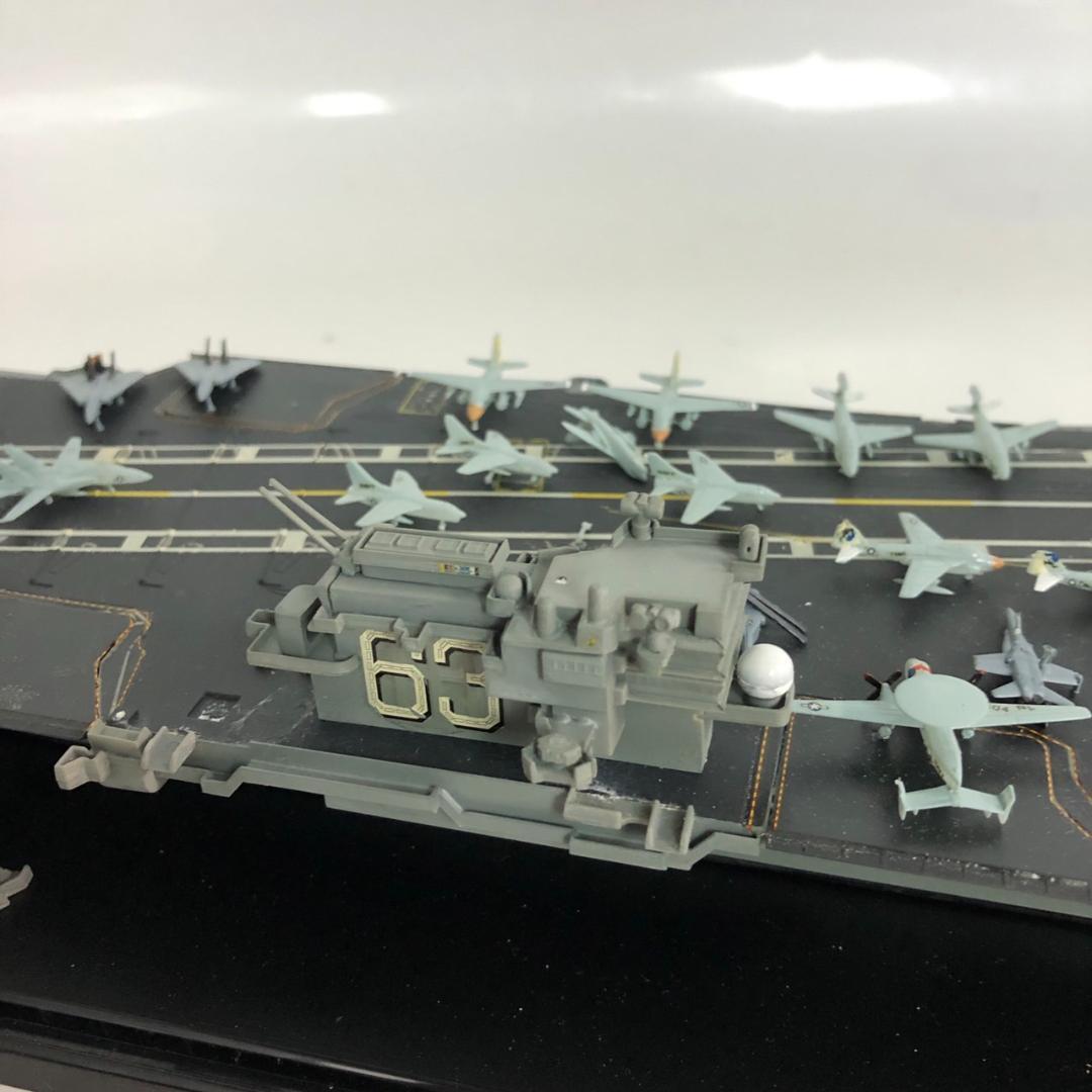 アメリカ海軍 航空母艦 CV-63 「CV-63 キティホーク」 1/700
