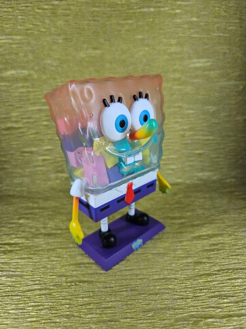 スポンジボブ カラフルフィギュア　シークレット　レア　高さ約12cm