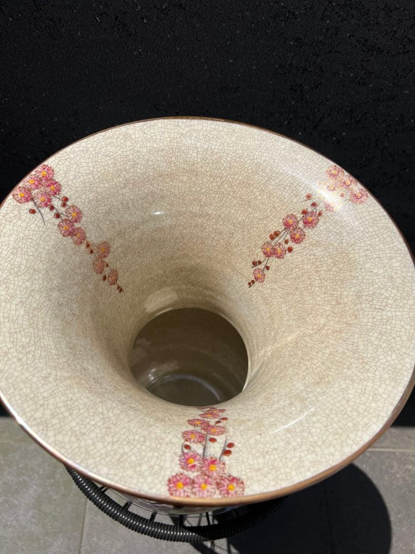 薩摩焼 壺 大型 双耳花瓶 飾壺 獅子耳 花柄 金彩 両耳付