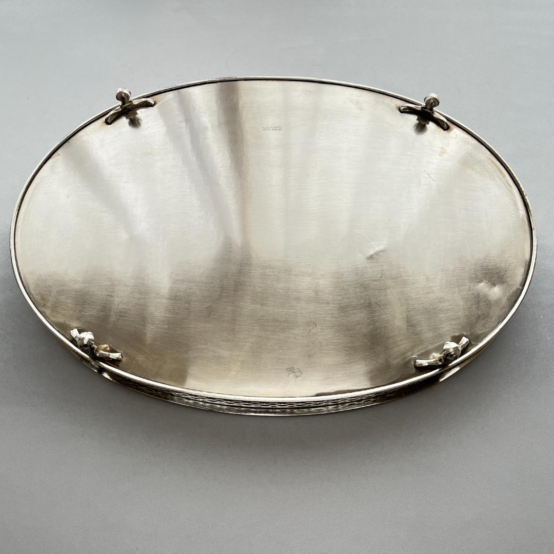 英国】ビクトリアン ギャラリートレー 40cm 装飾フット