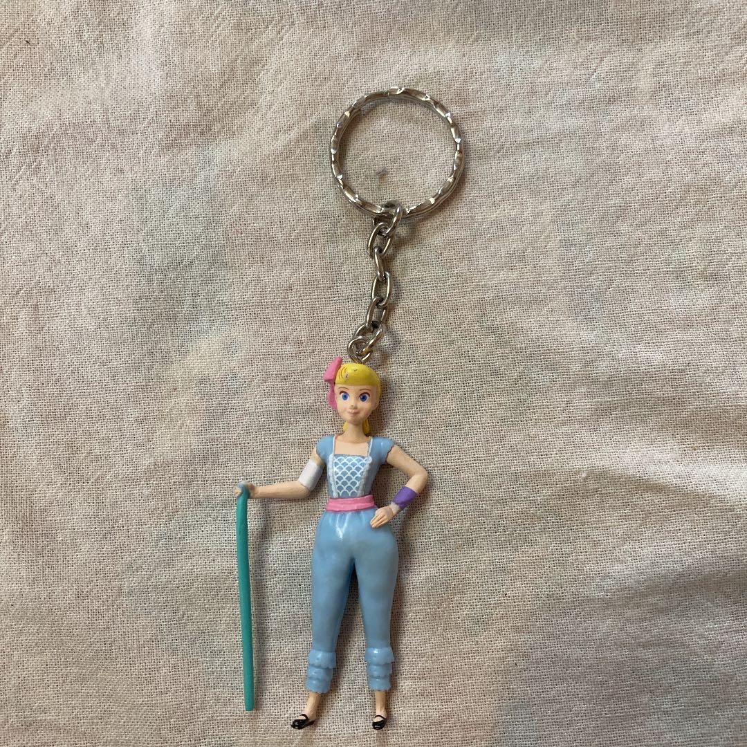 キーホルダー　ボービープ　トイストーリー4 美人　可愛い