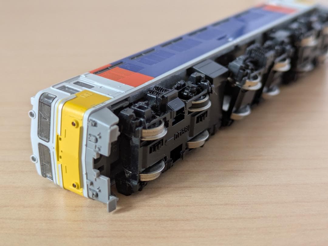 TOMIX EF81 電気機関車（寝台特急カシオペア） 2141