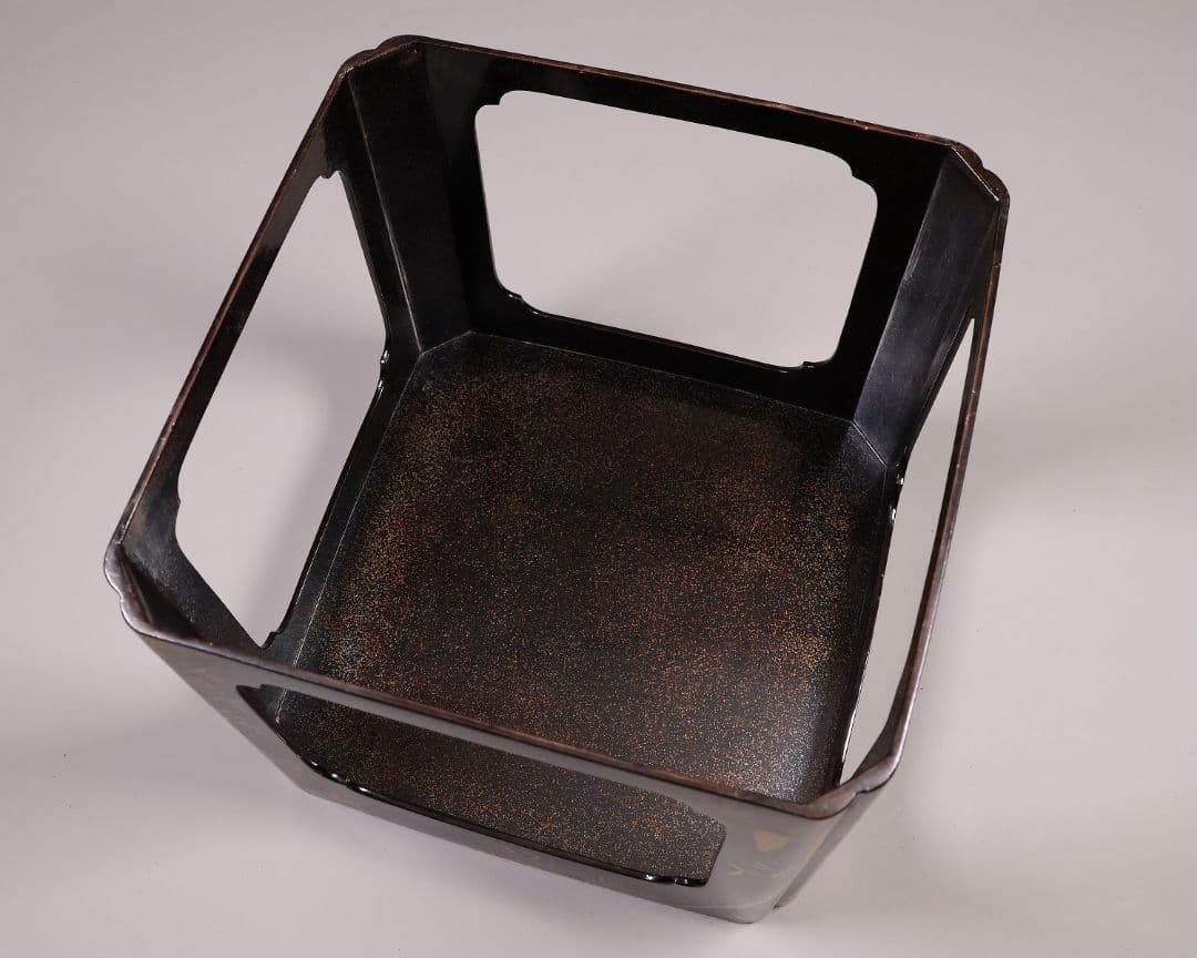 【MA806】時代 加賀蒔絵 日の出鶴 竹 金蒔絵 大盃・盃台 木製漆器 杯