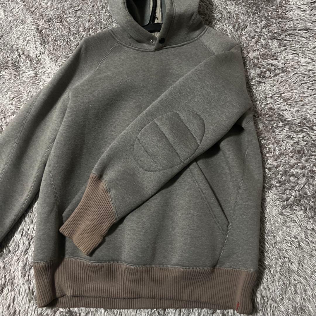 J*f様 LEVI’S パーカー 肘パッチ付き