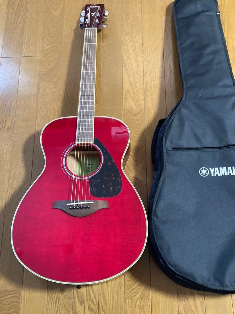 YAMAHA アコースティックギター FS820 レッド ギターケース付き YAMAHA（ヤマハ） アコースティックギター YAMAHA FS820 アコギ ハード