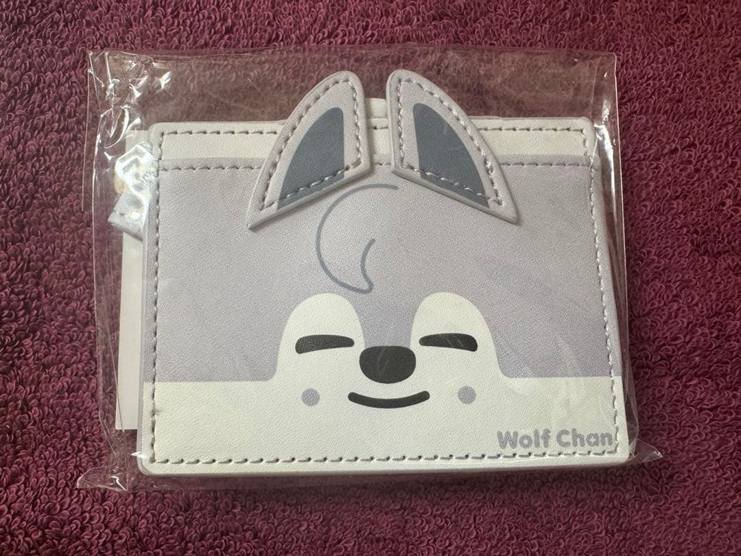 straykids バンチャン ウルフチャン IDカードケース - メルカリ