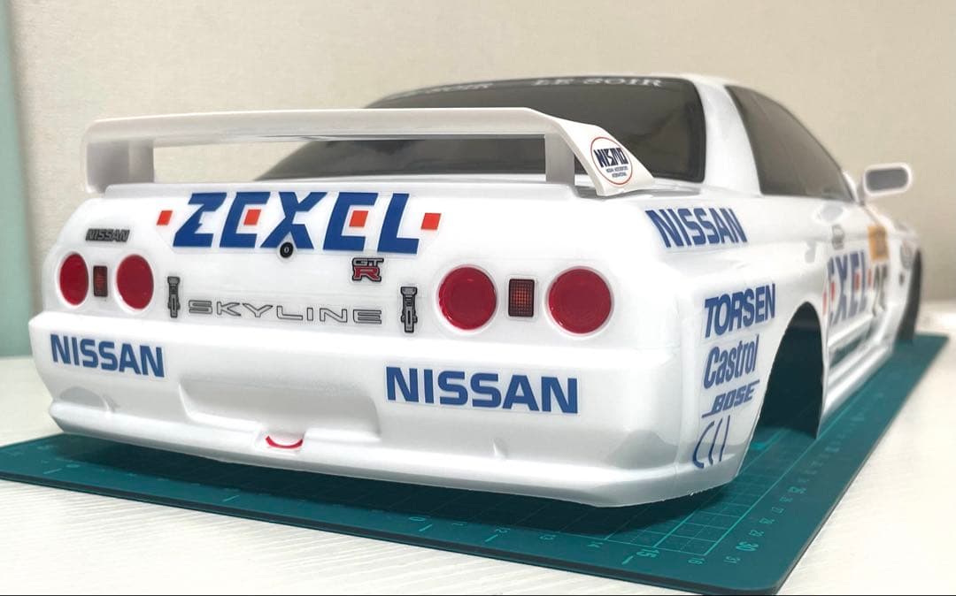 タミヤラジコンボディ　ゼクセルR32GTR
