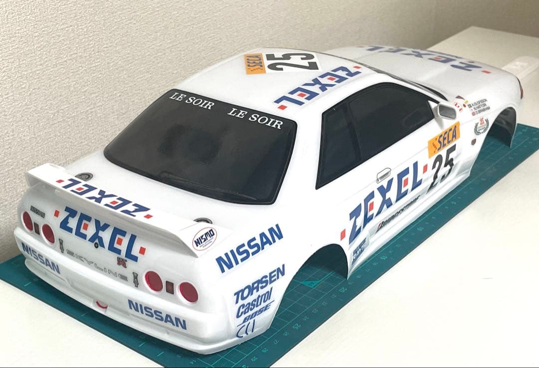 タミヤラジコンボディ　ゼクセルR32GTR