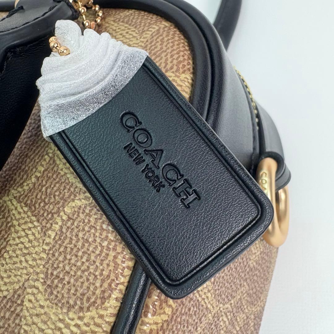 【COACH】 タグ有り サッチェル クロスボディ バッグ シグネチャー