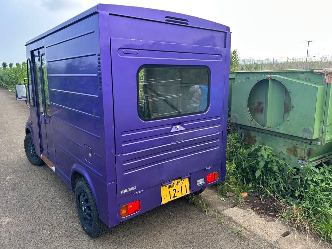 ミニカウォークスルーバン