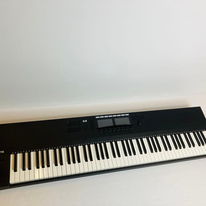 付属品あり】KOMPLETE KONTROL S88 MK2【ID譲渡】 - メルカリ