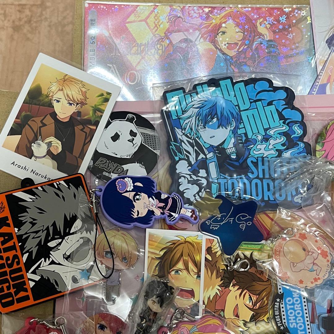 アニメグッズ 100サイズ まとめ売り 大量 - メルカリ