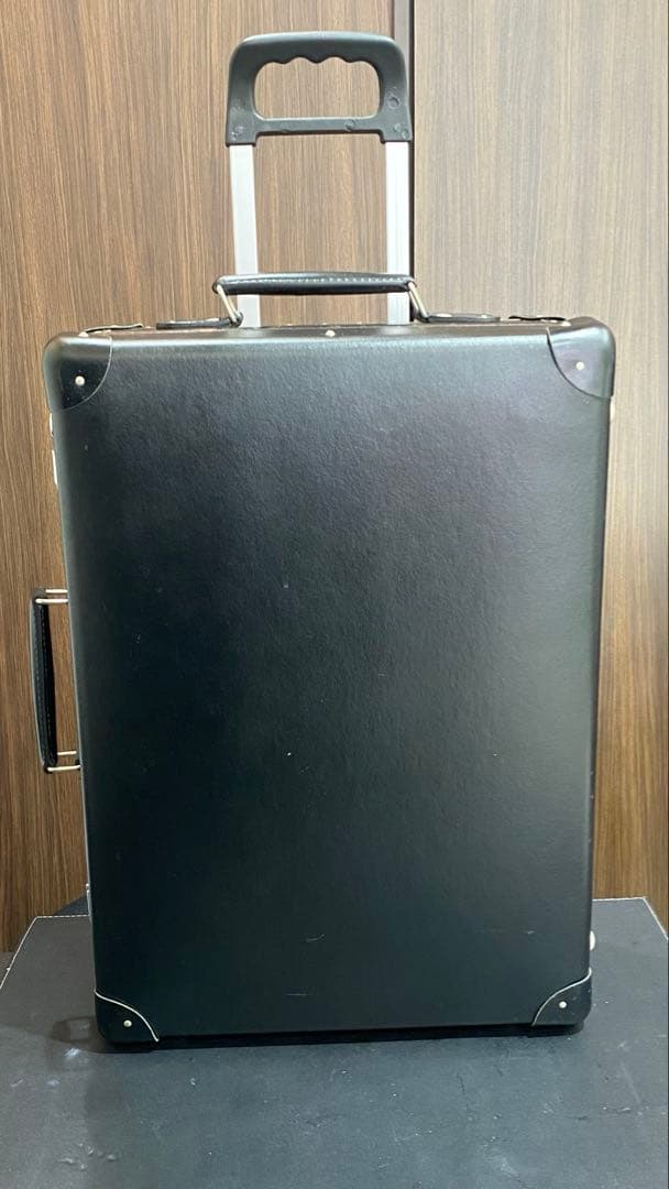 1回 グローブトロッター オリジナル キャリーオン 30L 機内持込