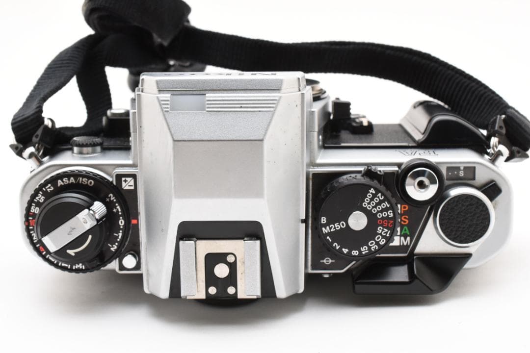☆各部モルト張り替え済・美品☆ ニコン Nikon FA ボディ #19550 カメラ