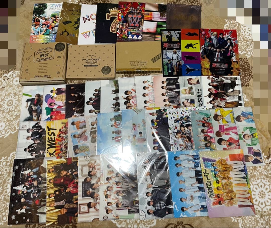 画像1〜3まで全部セット☆WEST.グッズ大量まとめ売り - メルカリ