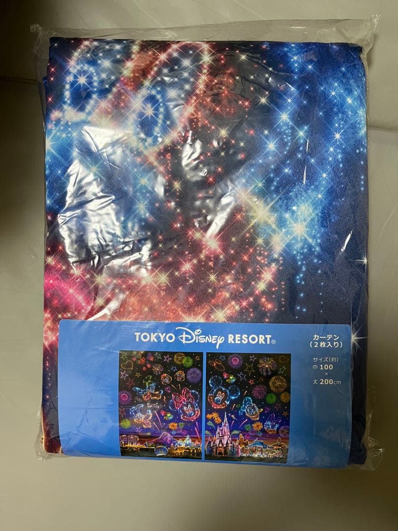 東京ディズニーリゾート 花火デザインカーテン 2枚入り 未開封