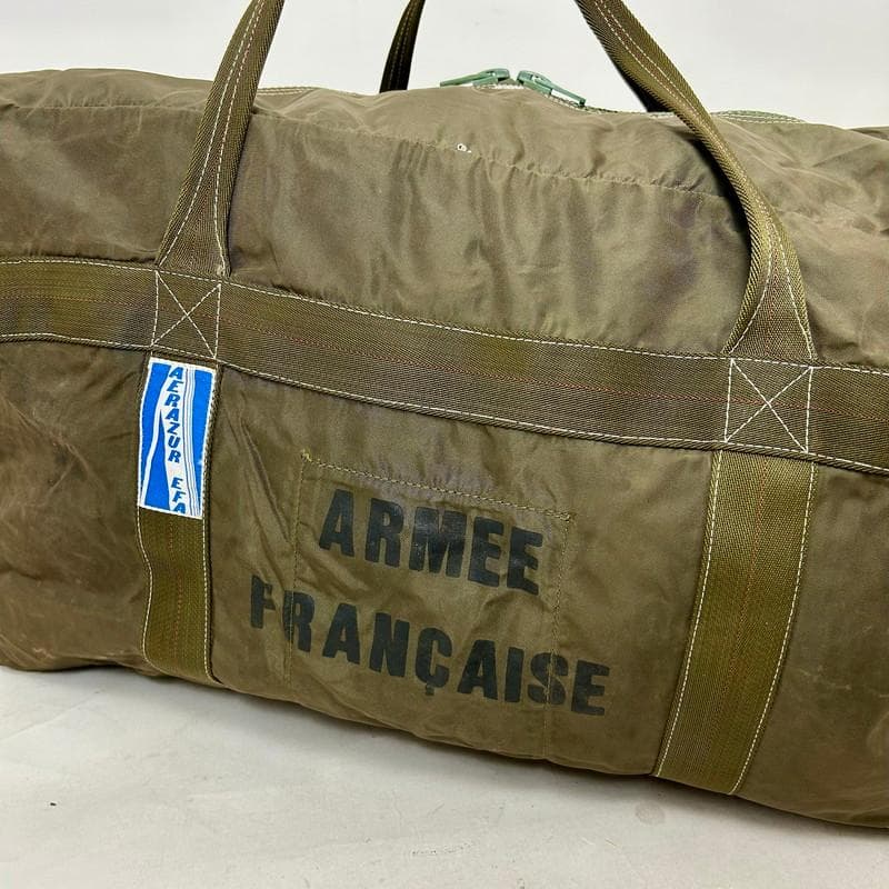 希少】フランス軍 AERAZUR パラシュートバッグ 65L 樹脂製ジッパー