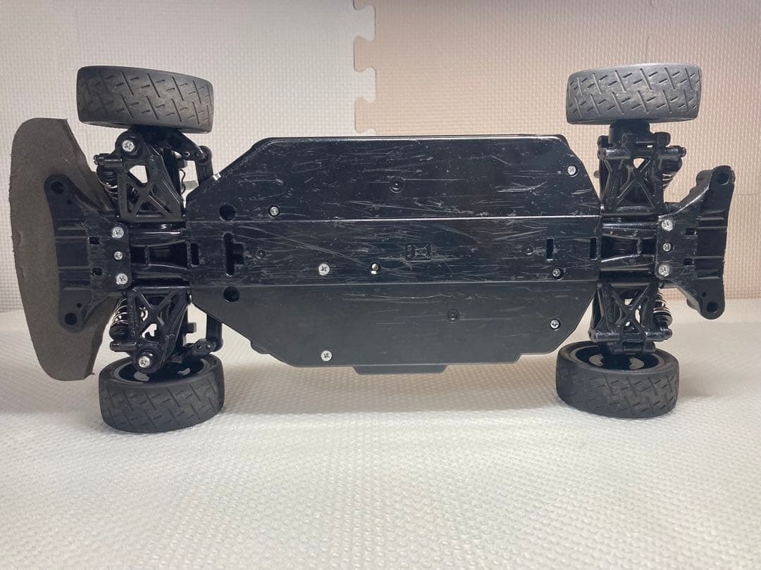 タミヤ　TT-02シャーシ　セリカ　GT-FOUR ST205 ボディ付き