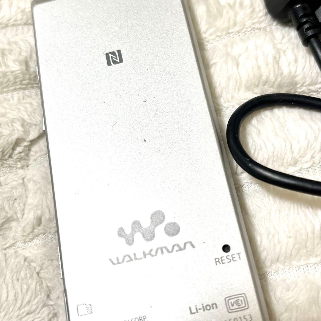 バッテリー良好】ソニー ウォークマン NW-A16 32GB 白銀(シルバー)