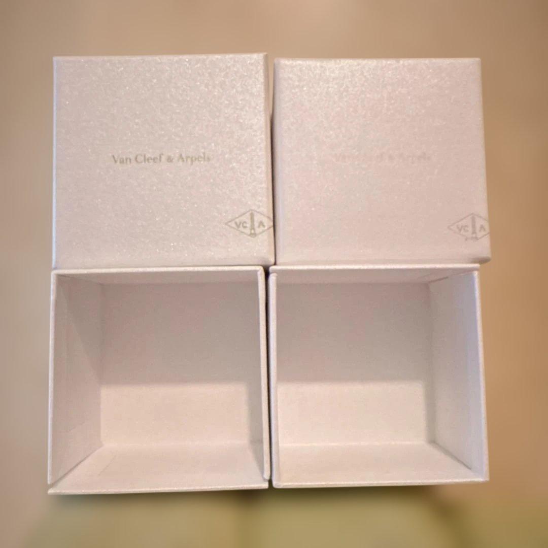 【Van Cleef & Arpels】空箱まとめ売り♡
