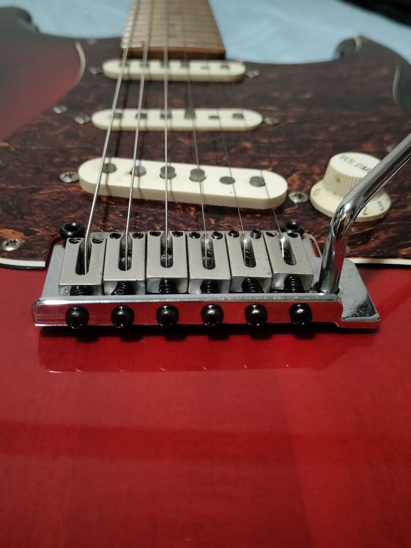 Squier スクワイヤー ストラト standard メイプル指板 ケース付