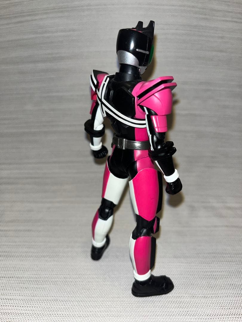 S.H.Figuarts真骨彫 仮面ライダーディケイド ネオディケイドライバー