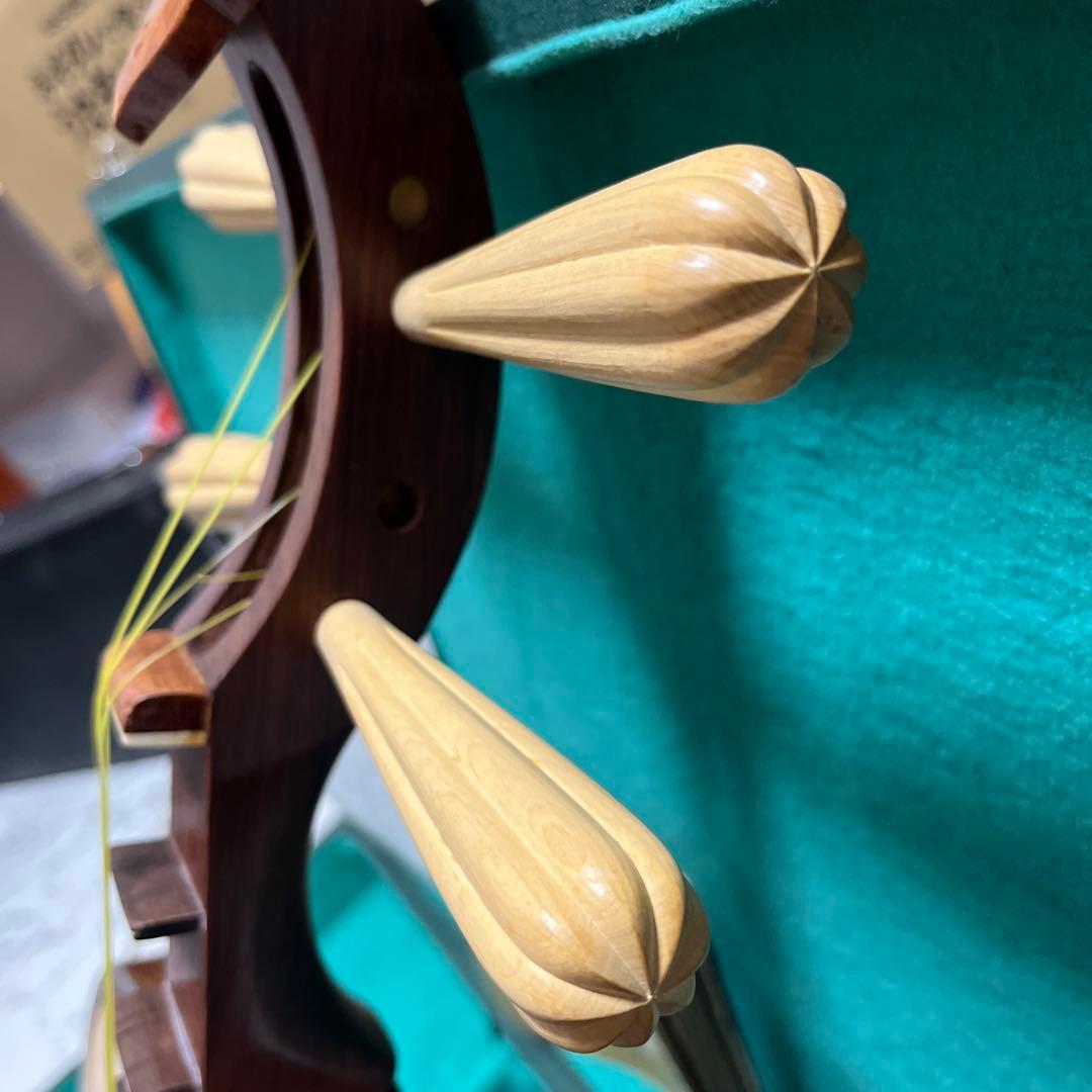 琴月 月琴 高級製品 4線 Yueqin 刻印有り 木製 ハードケース付き