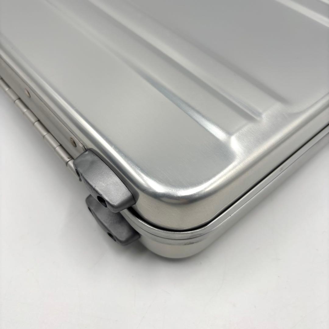 【美品】 ZERO HALLIBURTON クリアハンドル アタッシュケース