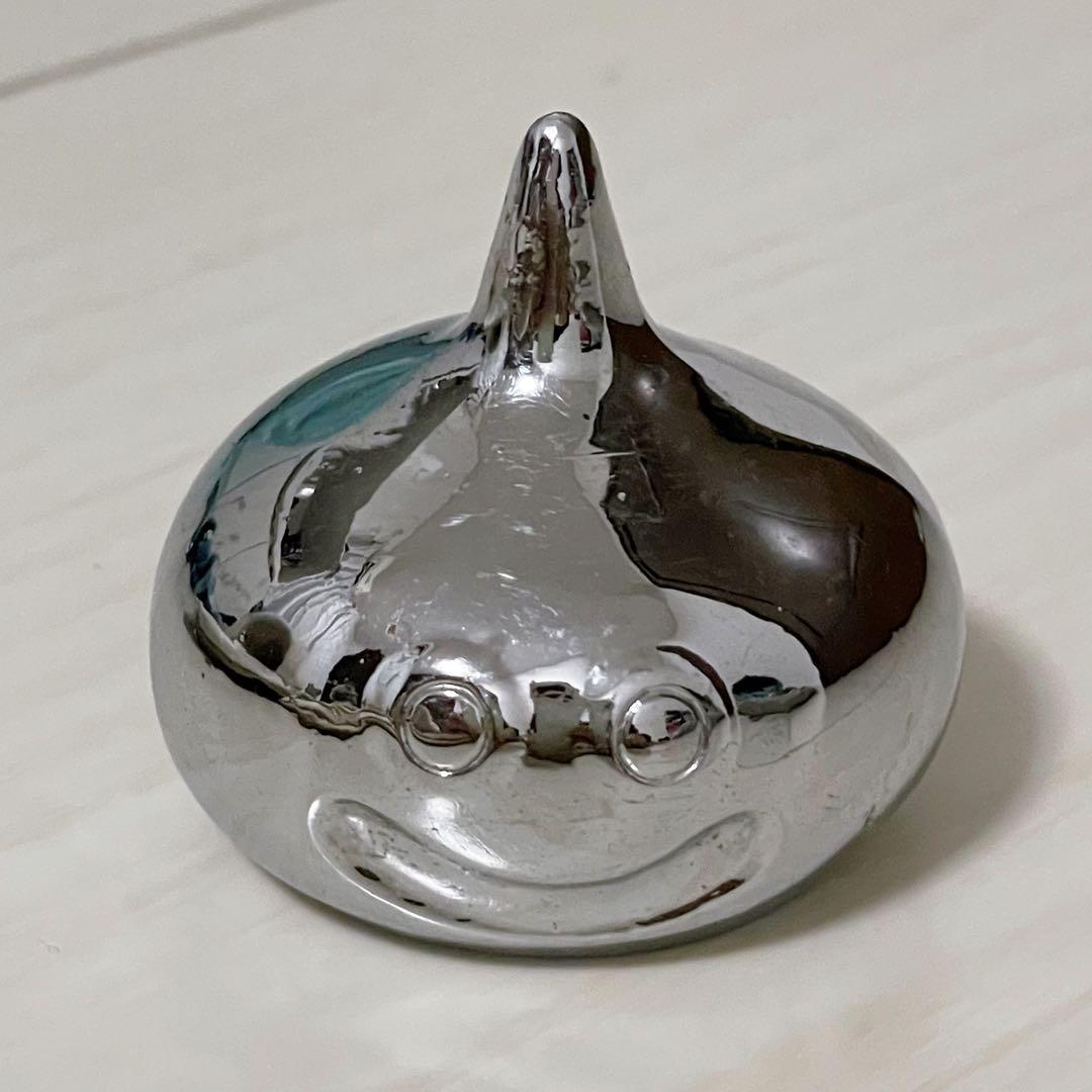 希少美品】メタルスライム ドラクエ 文鎮 シルバー - メルカリ