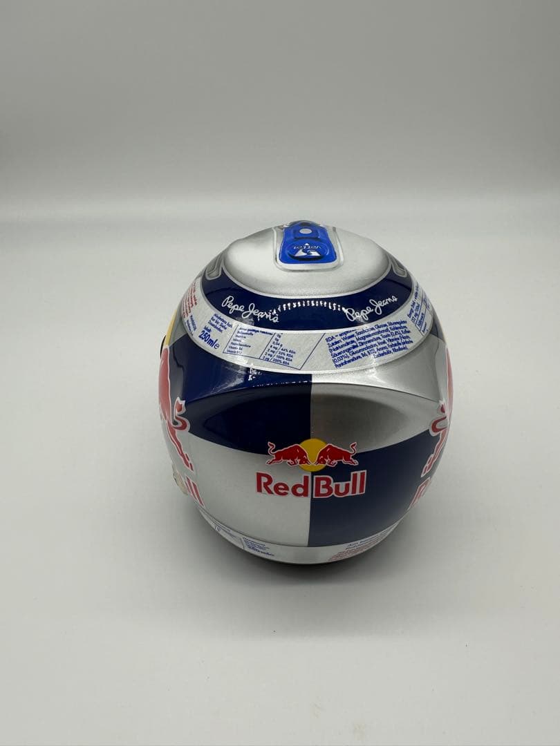 F1 レッドブル　Vettel & Webber 1/2ヘルメット セット